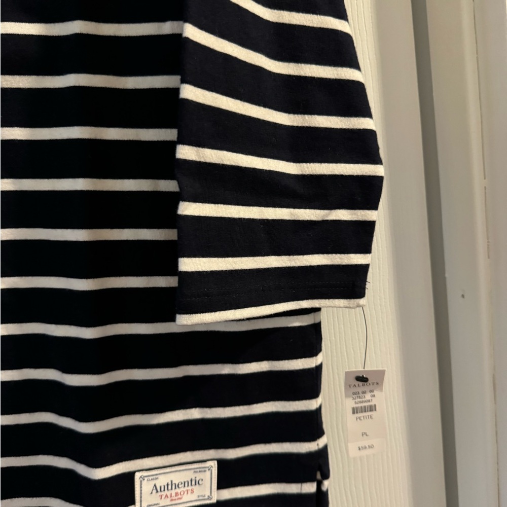 Talbots Sweater - Picture 2 of 5